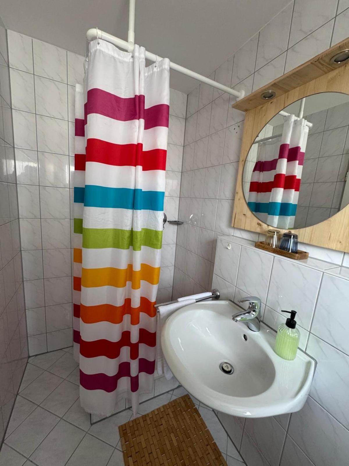 Gaestehaus Unterm Regenbogen Sigmaringendorf Ngoại thất bức ảnh
